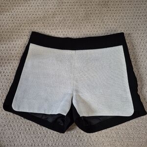 J. Crew Factory Waffle Knit White Black Colour Block Shorts Size 4